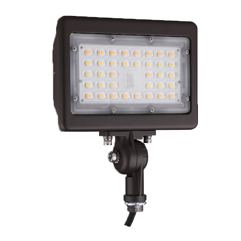EarthTronics 11333 (30 Watt 3420LM Color Selectable Floodlight)